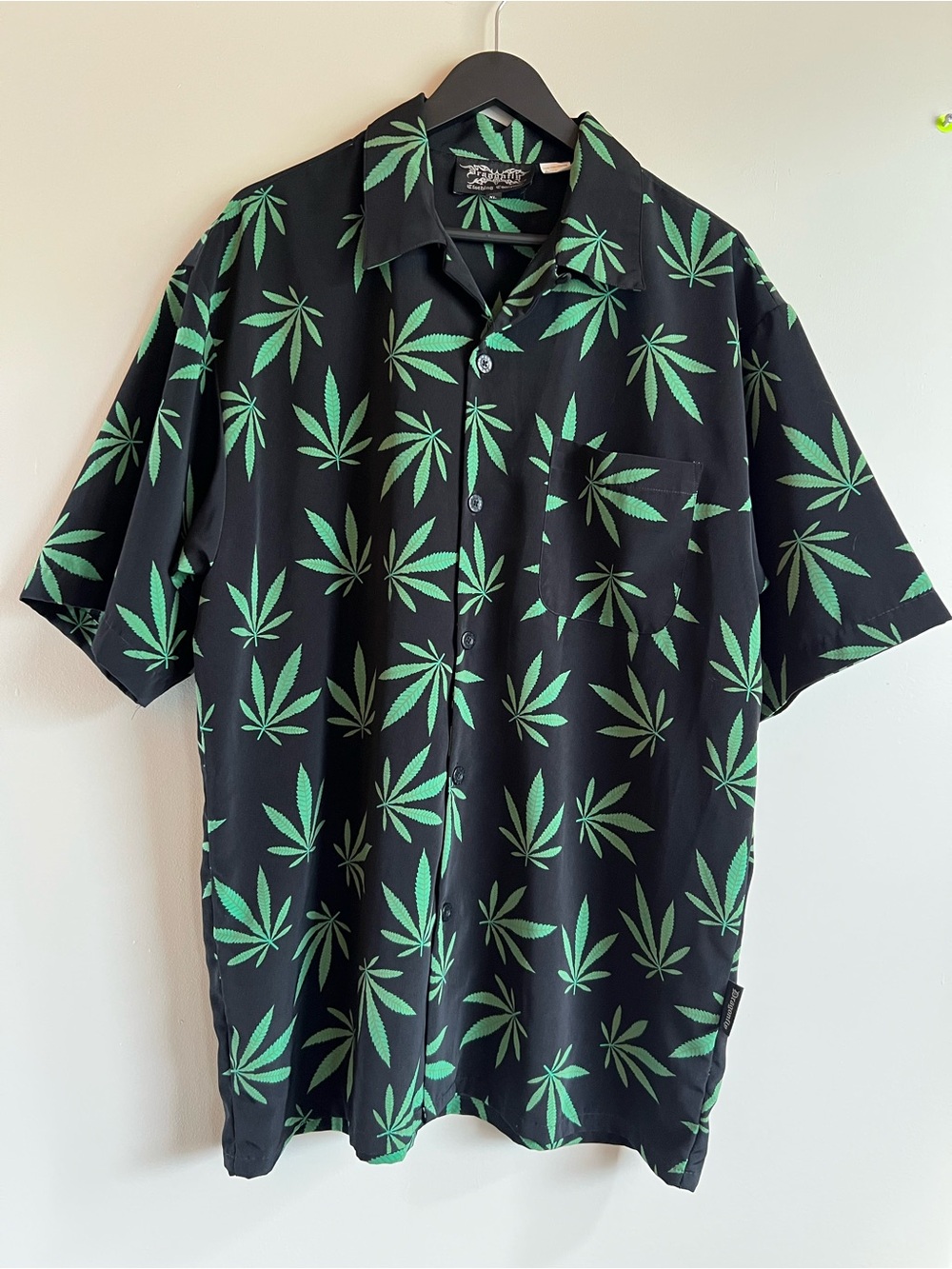 Dragonfly Cannabis Leaf Button Up Shirt XL Black Green Novelty Camp Shirt Mens